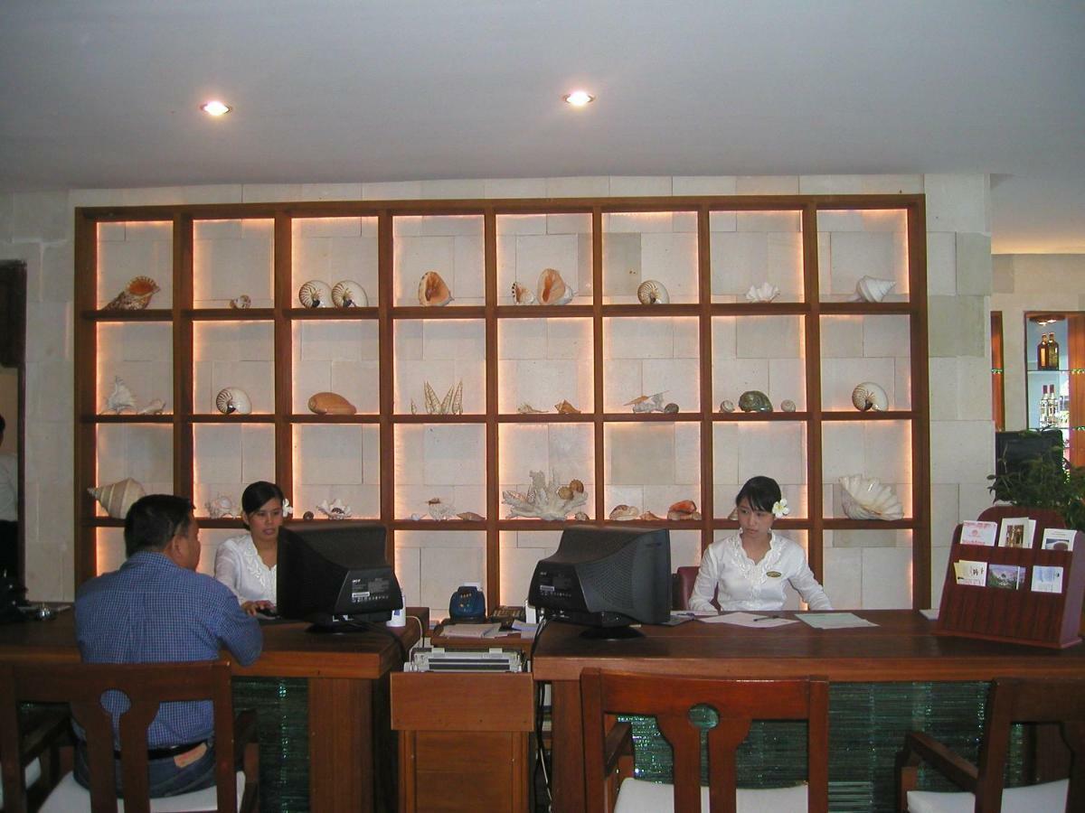Hotel Pantai Gapura Makassar Eksteriør bilde